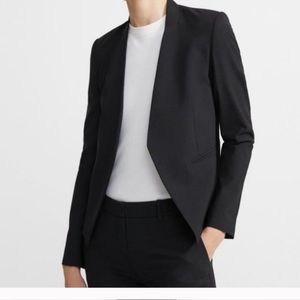 Theory Blazer perfect for business - size 8-10